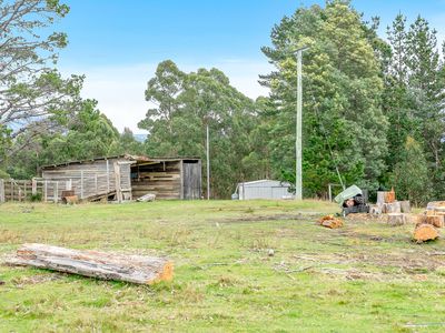 139 Narrows Road, Strathblane