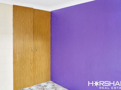 2 / 5 Schwarz Avenue, Horsham