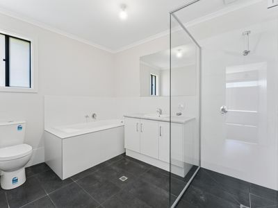 9 Allendale Drive, Munno Para Downs