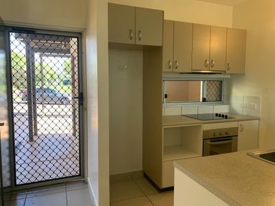 3 / 121 Flynn Cct , Bellamack