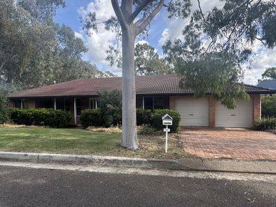 39  Valley Drive, Tamworth