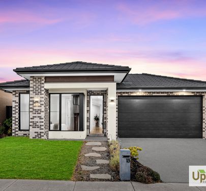 13 Cinema Street, Clyde North