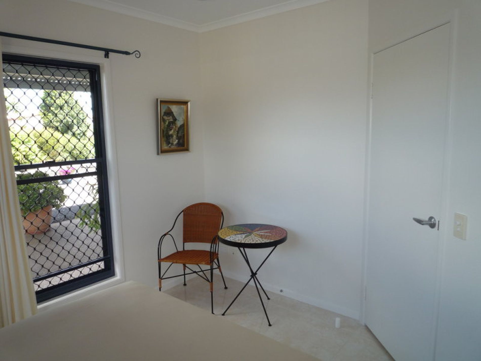 12 Sunset Avenue, Woodgate