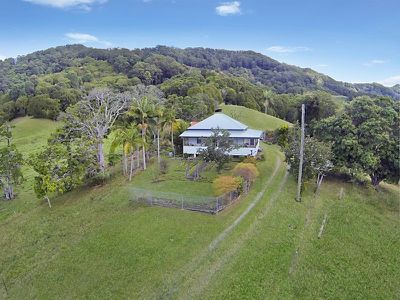 469 Middle Pocket Road, Middle Pocket