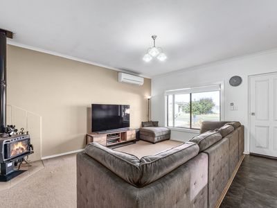 21 Bowering street, Millicent