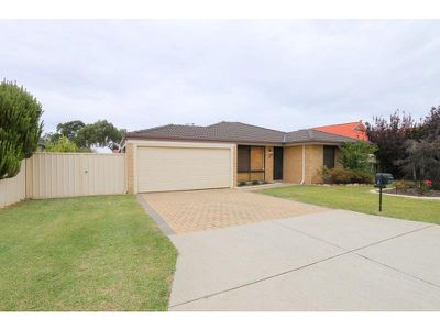 8 Bark Circle, Kenwick