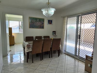42 Kenneth Crescent, Dean Park