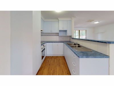 7 Todman Court, Dubbo