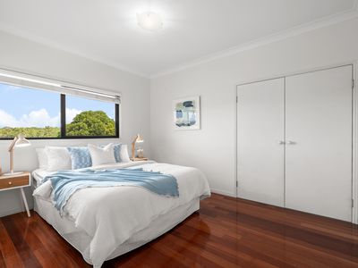 192 Lakeside Avenue, Springfield Lakes