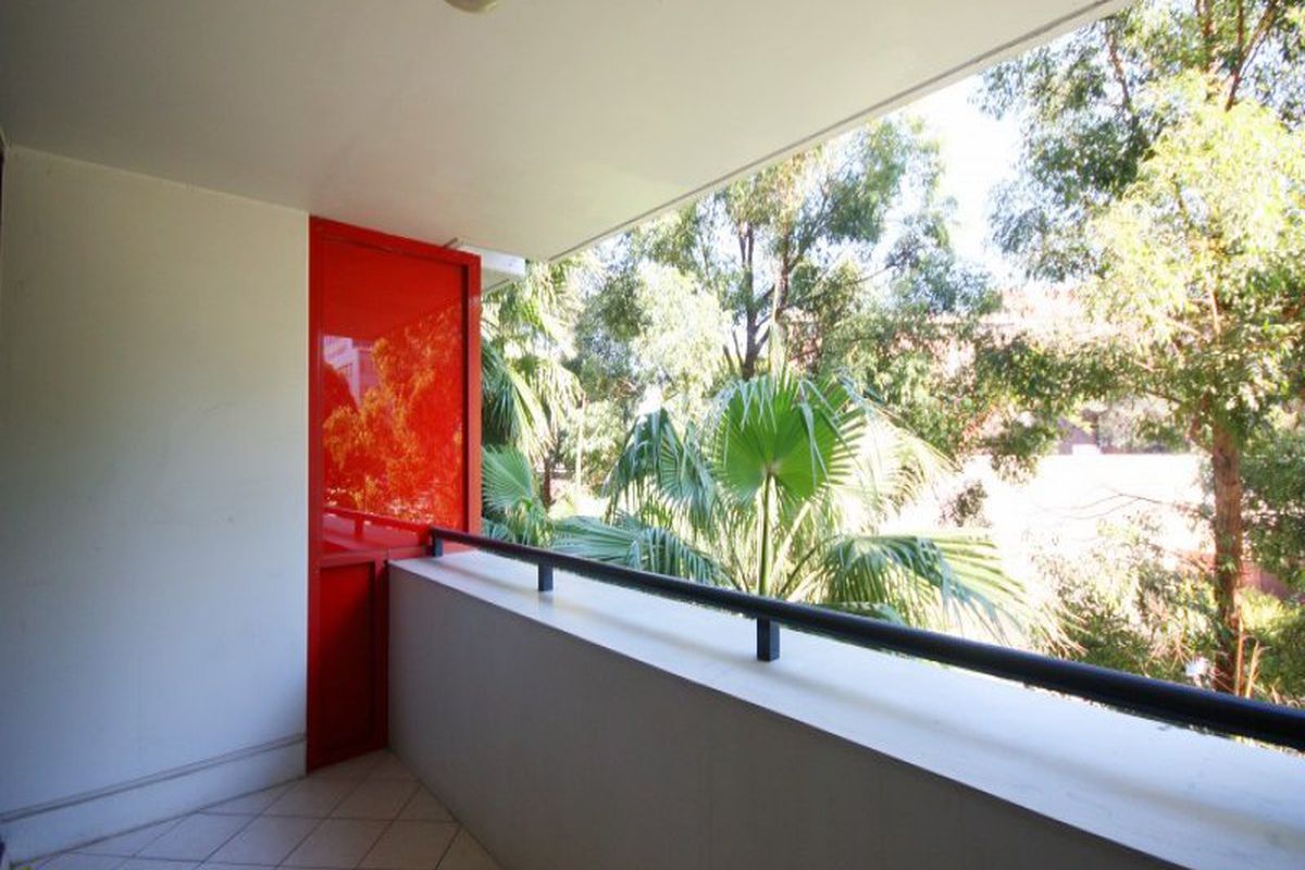 015 / 7 Herbert Street, St Leonards