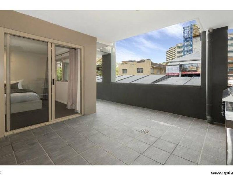 4 / 505 Boundary Street, Spring Hill