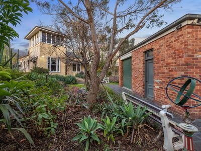 6 Esplanade, Williamstown