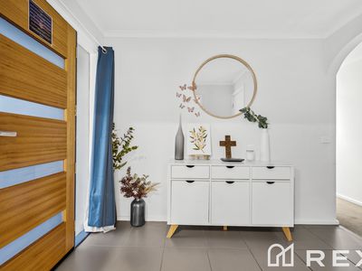 164 James Cook Drive, Endeavour Hills