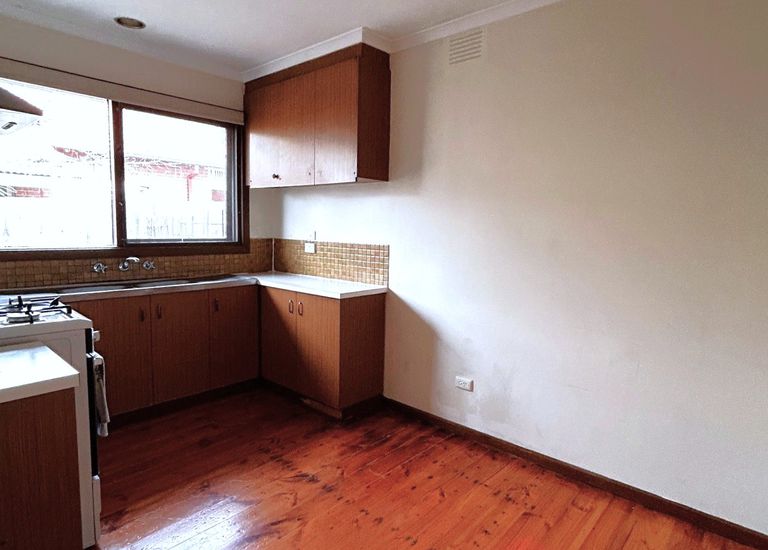 2 / 26 Golf Links Avenue, Oakleigh