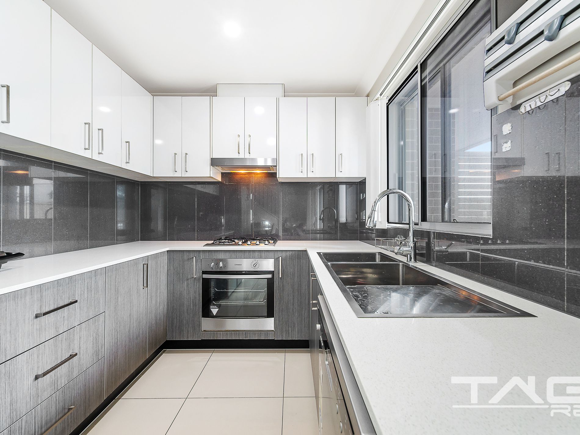 1C Lucas Road, Seven Hills