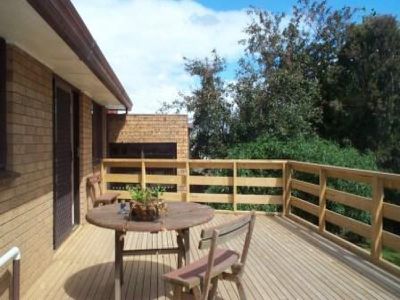 31 Oaktree Drive, Hampton Park