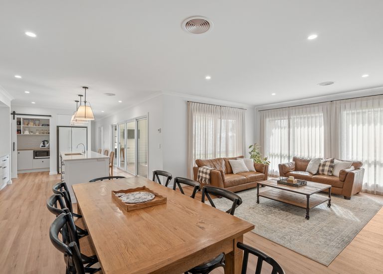 28B Burvilles Road, Portland