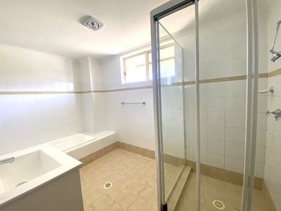 11 / 14 Fourth Avenue, Blacktown