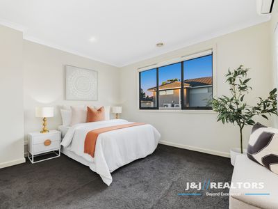 4 Cassa Blue Circuit, Narre Warren