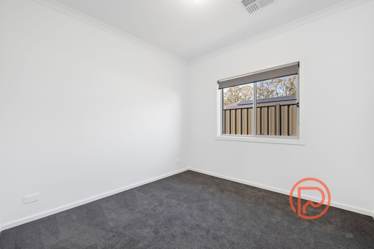 36 Glenthorne Crescent, Andrews Farm