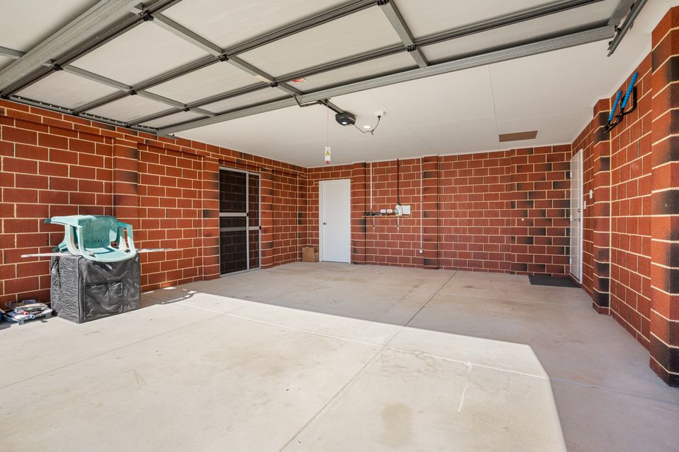 24 Flemington Drive, Baldivis