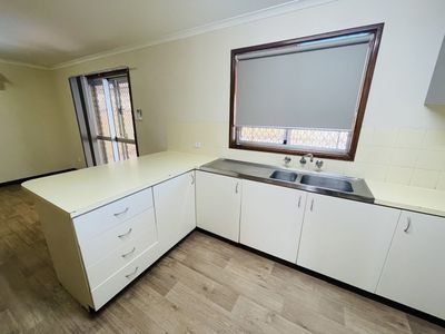 2 Dulverton Terrace, South Hedland