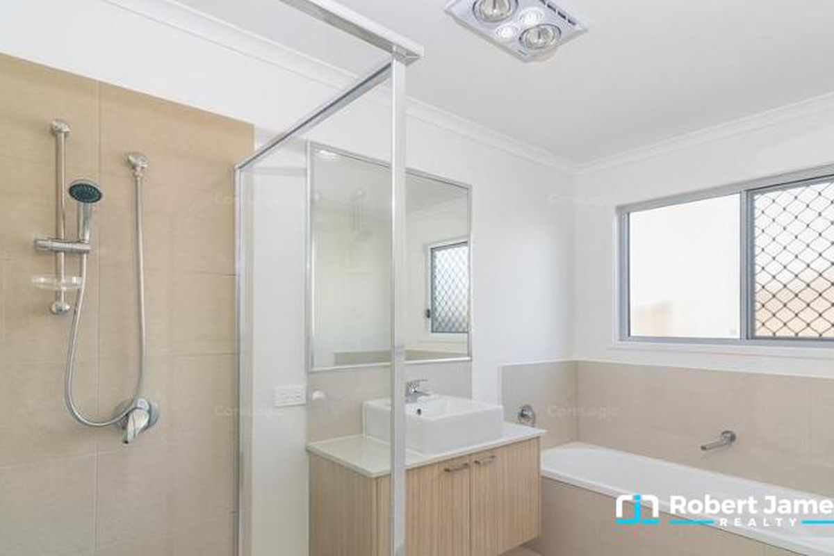 25 Silver Wattle Gr, Peregian Springs