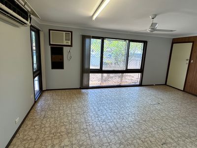 54 Acacia Way, South Hedland