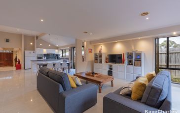 95 Fieldstone Boulevard, Beaconsfield