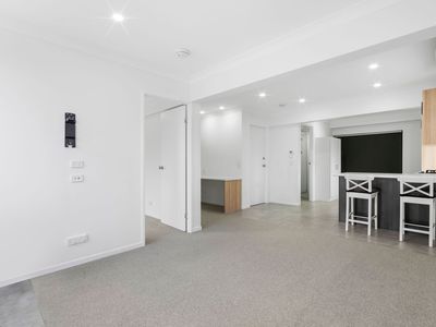 2 / 8 Rawle Street, Camira