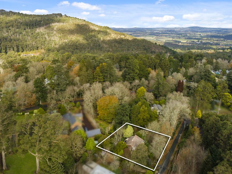 6 Coggers Lane, Mount Macedon