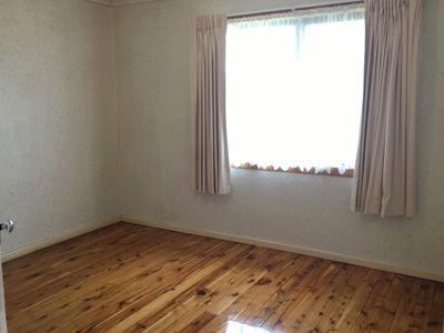 80 Bradman Avenue, Warilla