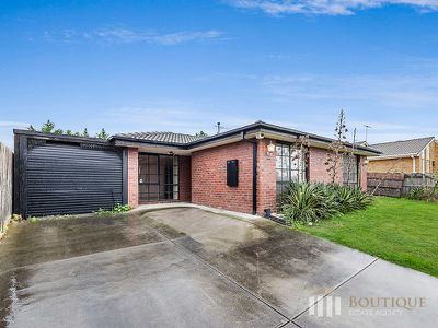 5 Weeden Crescent, Hallam