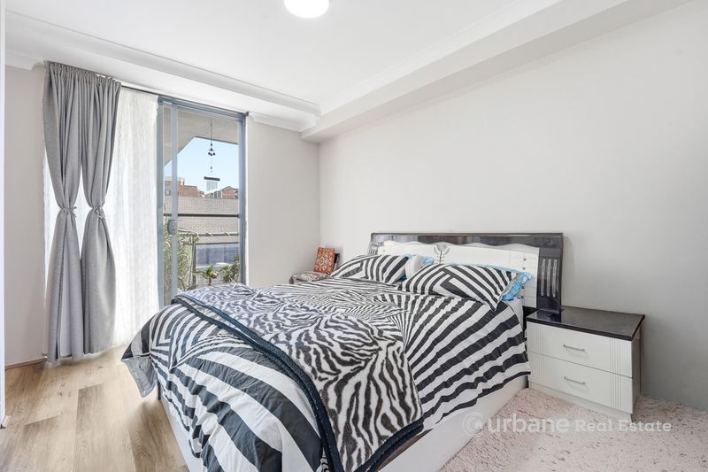 6 / 8 Northumberland Road, Auburn
