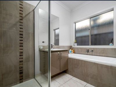 9 Beaver Terrace, Lynbrook