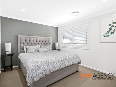 22 Honeybee Crescent, Calderwood