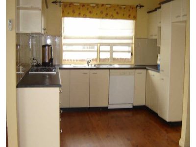 9 Trevor Avenue, Lake Heights