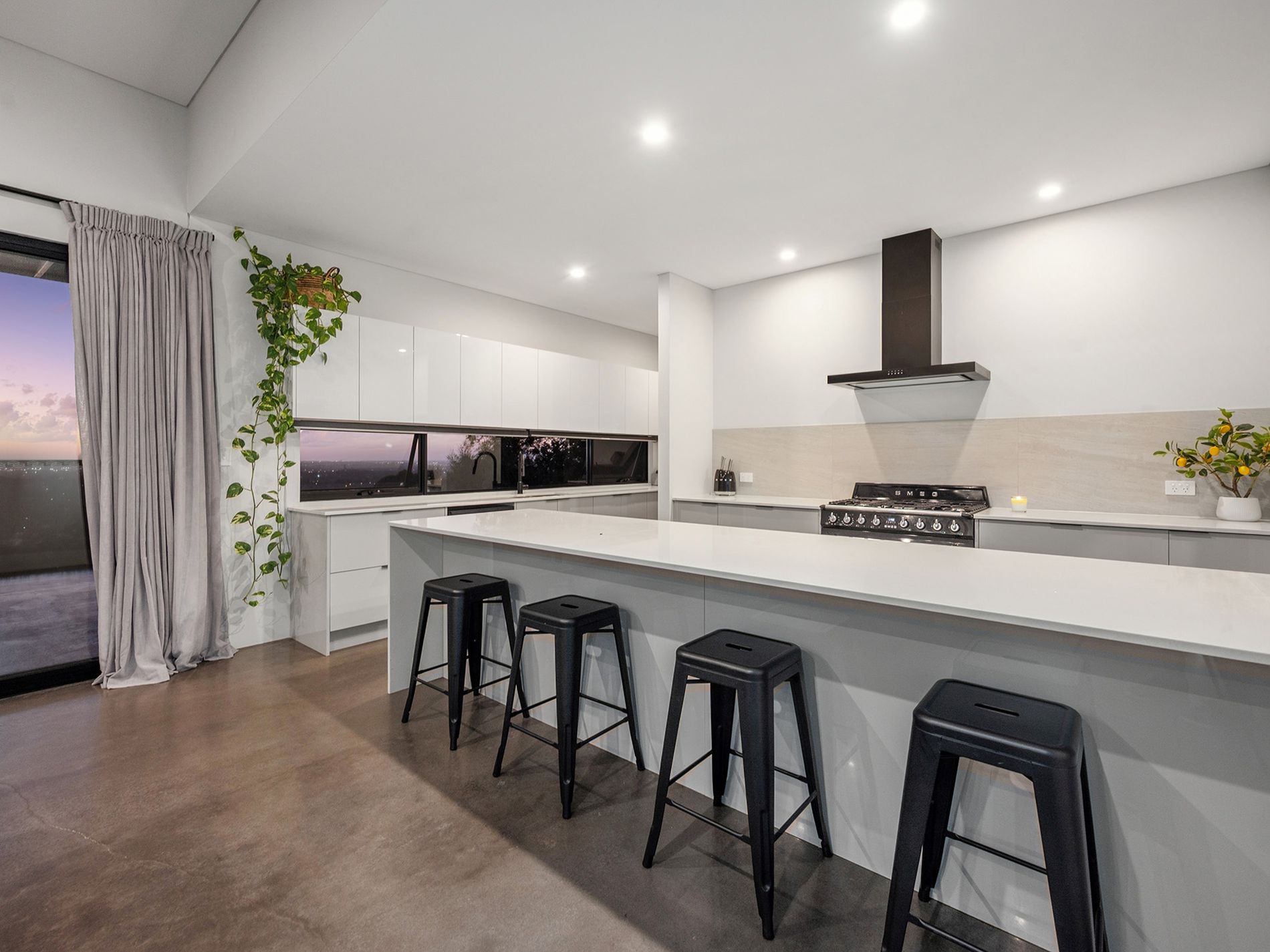 17 Bromfield Drive, Kelmscott