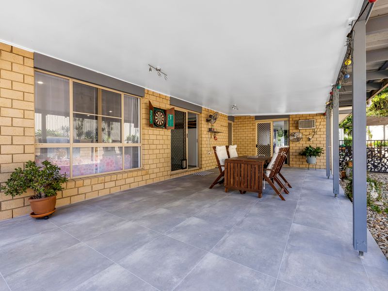 73 Railway Parade, Glass House Mountains