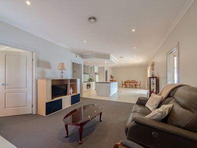 14A Chisholm Street, Swan Hill