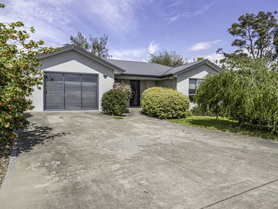 7 Pear Tree Close, Huonville