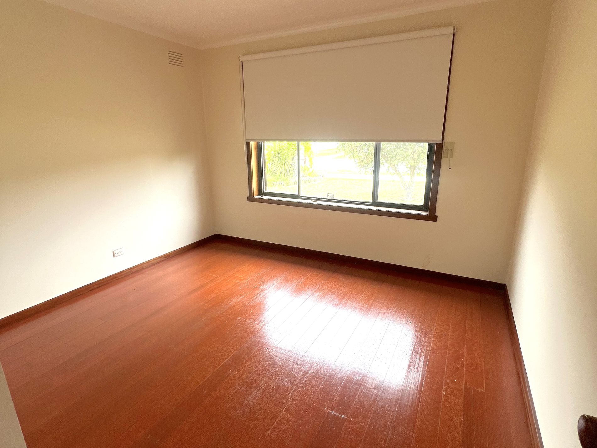 19 Crockett
AVE, Craigieburn
