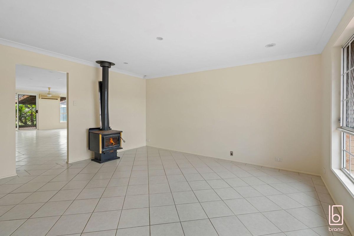 28 Kite Cres, Hamlyn Terrace