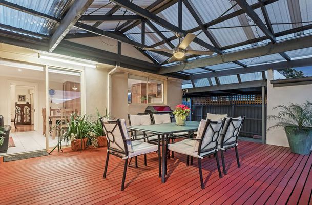 20 Rylandes Drive, Gladstone Park