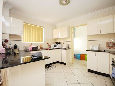 1 / 44 Clissold Parade, Campsie