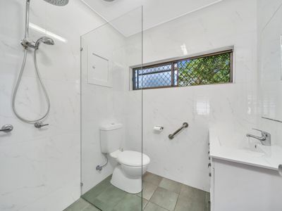 101 Upper Richardson Street, Whitfield