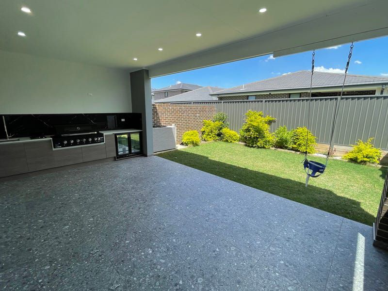 29B Willowdale Drive, Denham Court