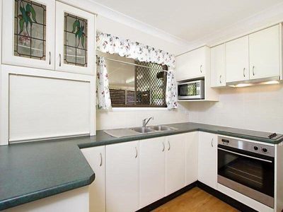 370 Springwood Road, Springwood