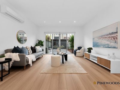 2/60 Cradle mountain drive, Craigieburn
