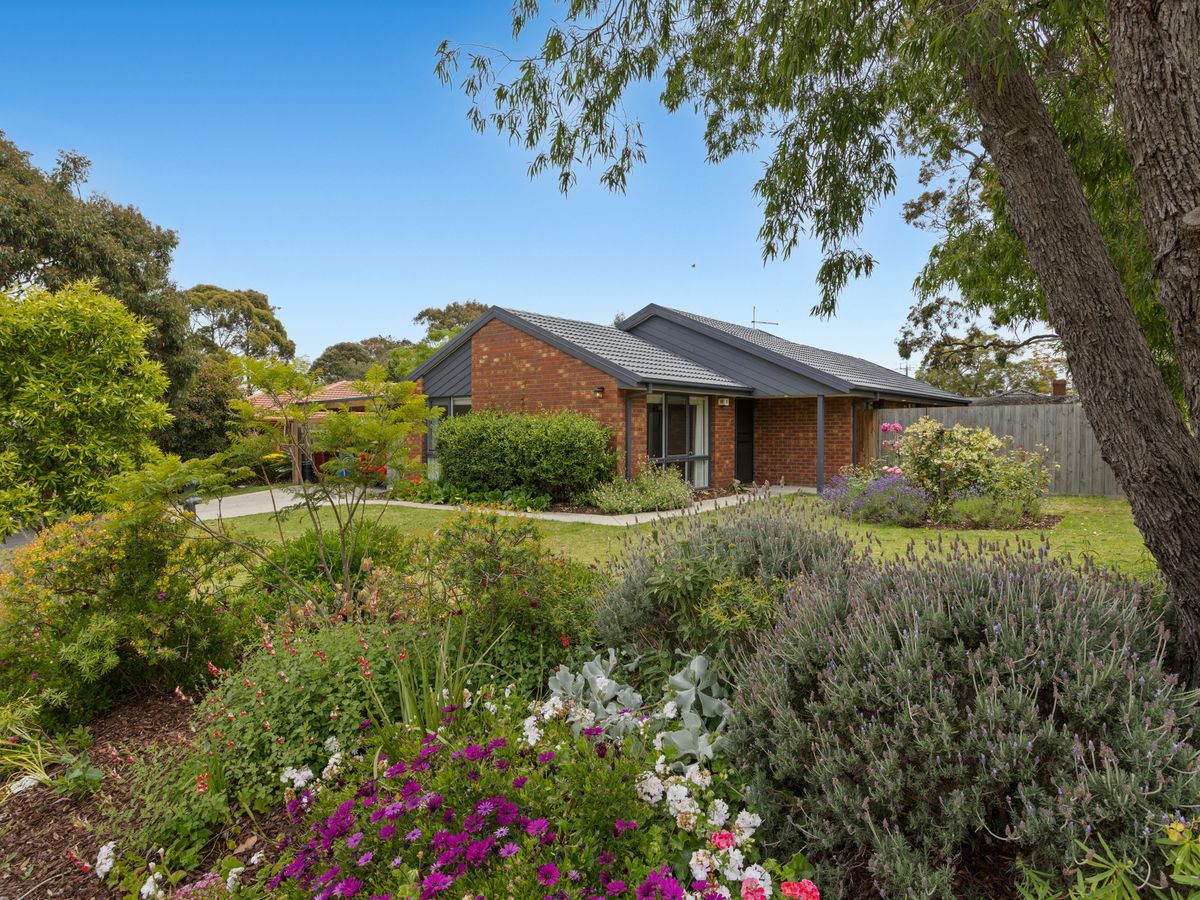 1 Kara Walk, Cranbourne